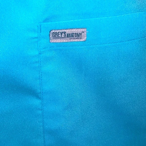 Women’s uniform top 🩵 - Picture 3 of 5